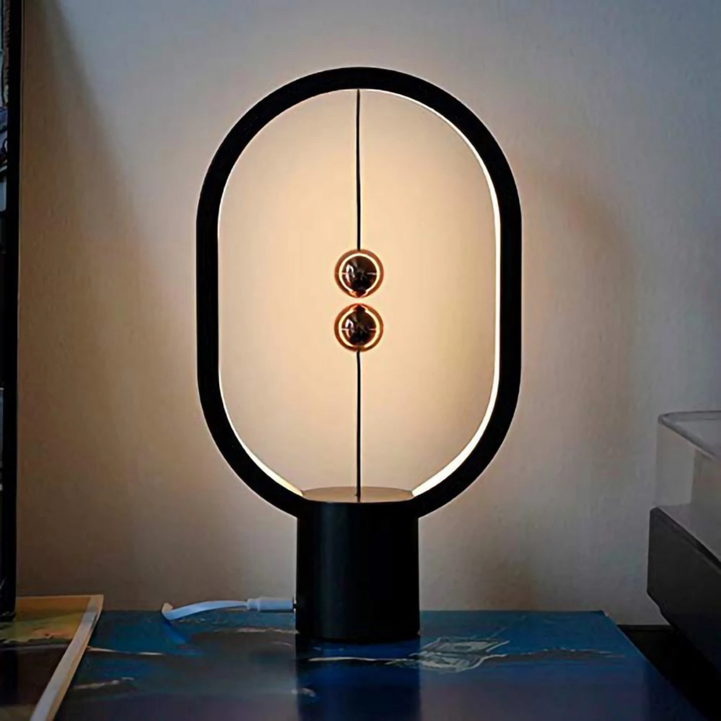 Lampe de chevet design tactile suspension magnétique avec port USB