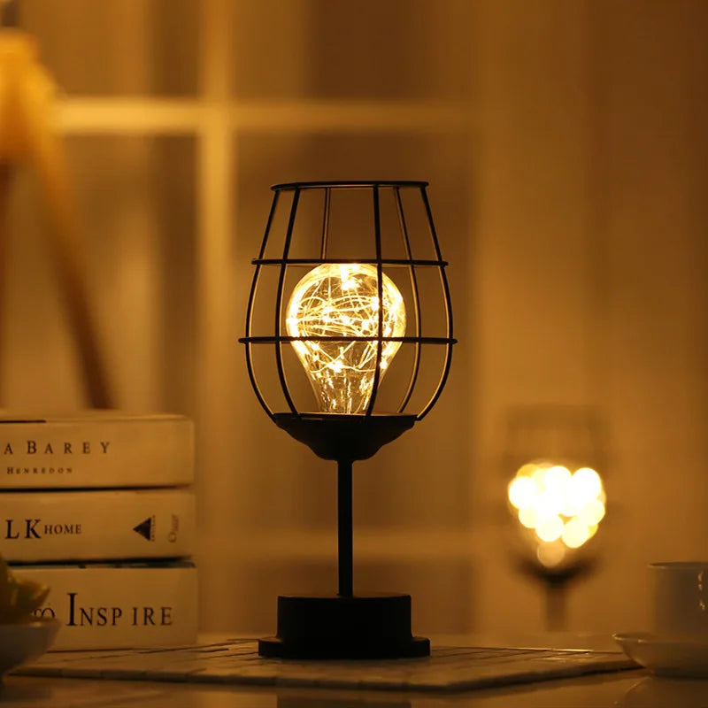 Petite lampe de chevet vintage en métal à pile