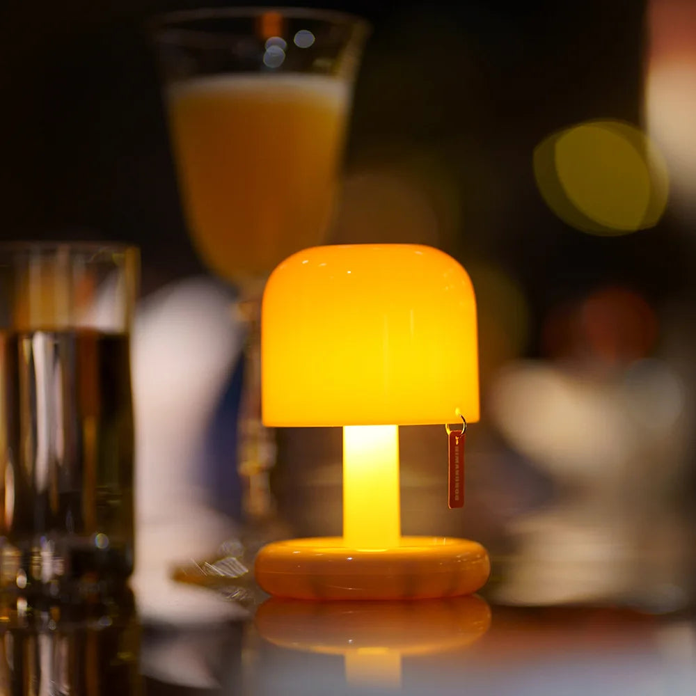 Petite lampe de chevet sans fil rechargeable en forme de champignon