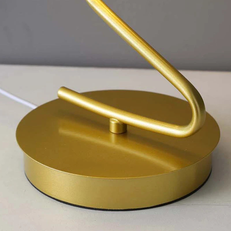 Lampe de chevet design papillon 3D