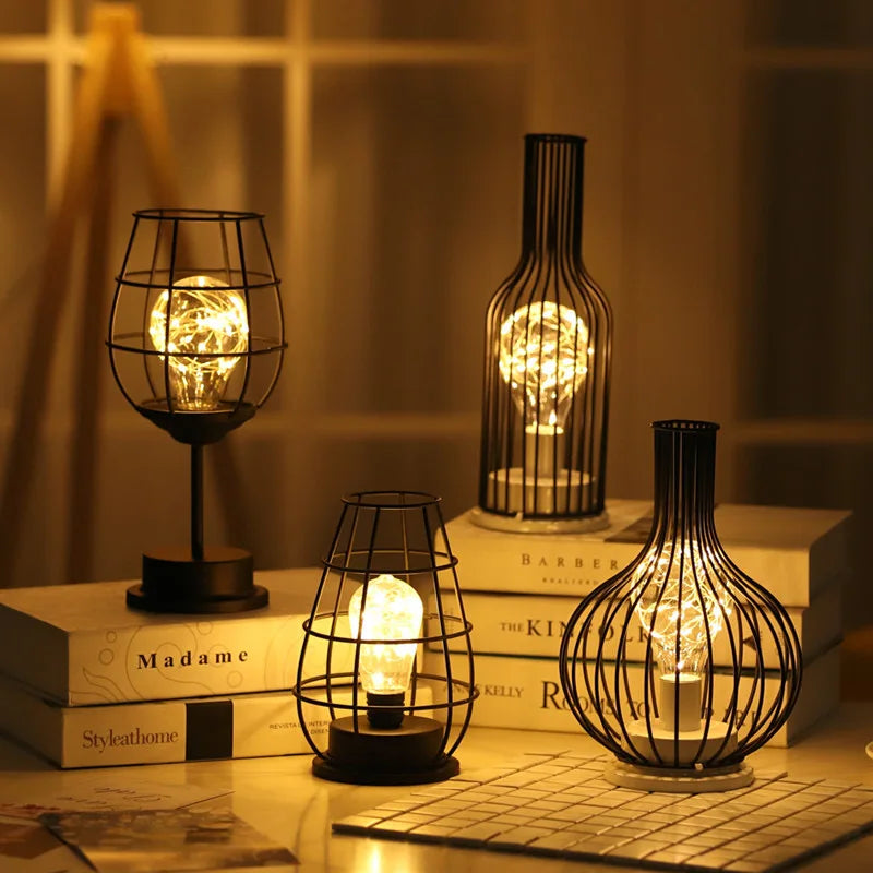 Petite lampe de chevet vintage en métal à pile