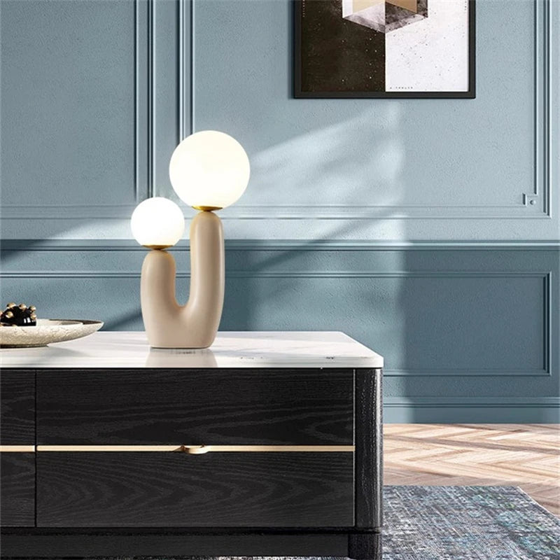 Petite lampe de chevet design à double tête