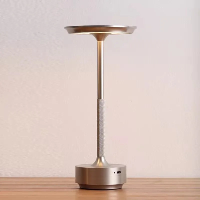 Lampe de chevet design rétro en métal