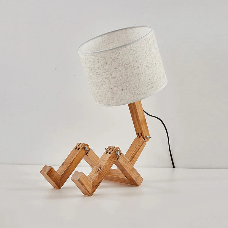 Lampe de chevet en bois artisanale en forme de petit bonhomme