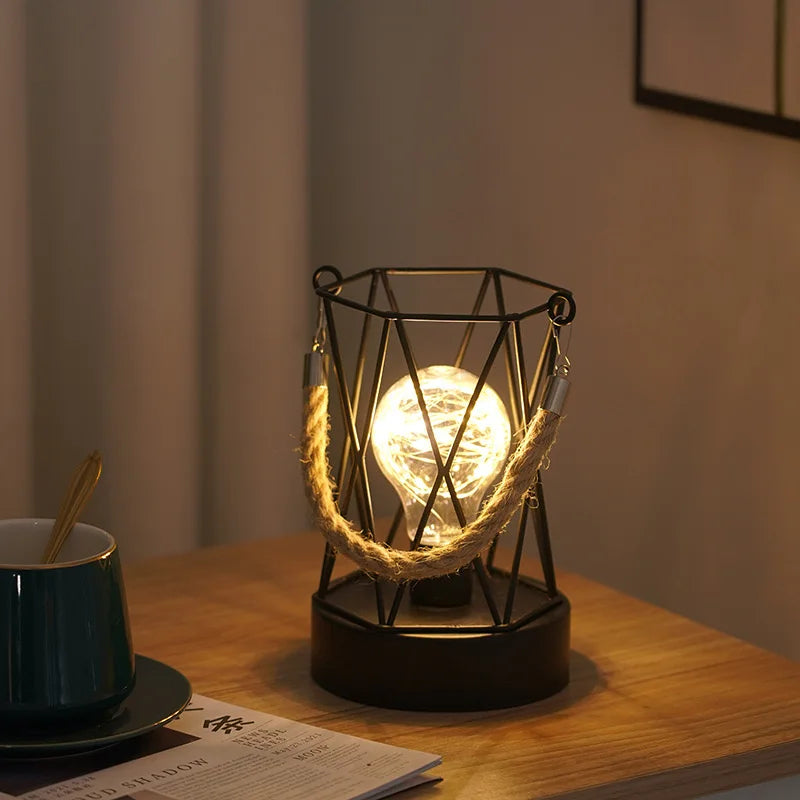 Petite lampe de chevet vintage en métal à pile