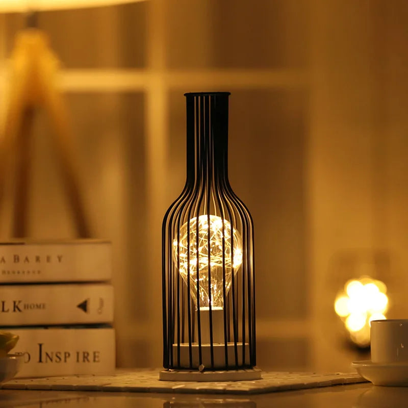 Petite lampe de chevet vintage en métal à pile