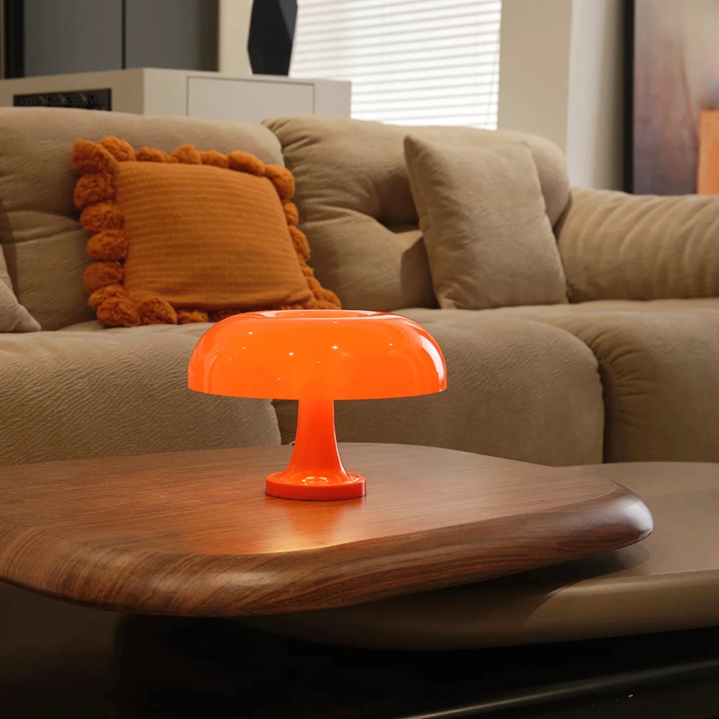 Lampe de chevet design en forme de champignon