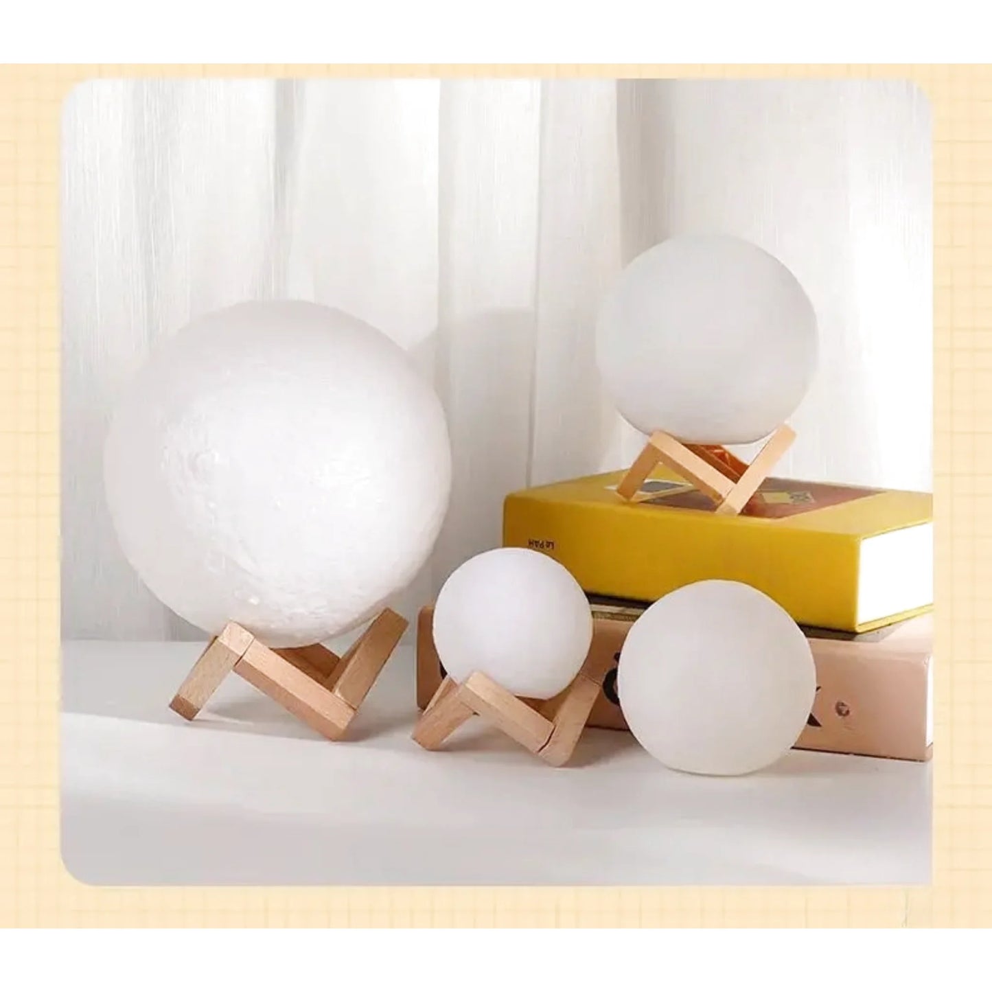 Lampe de chevet design en forme de lune