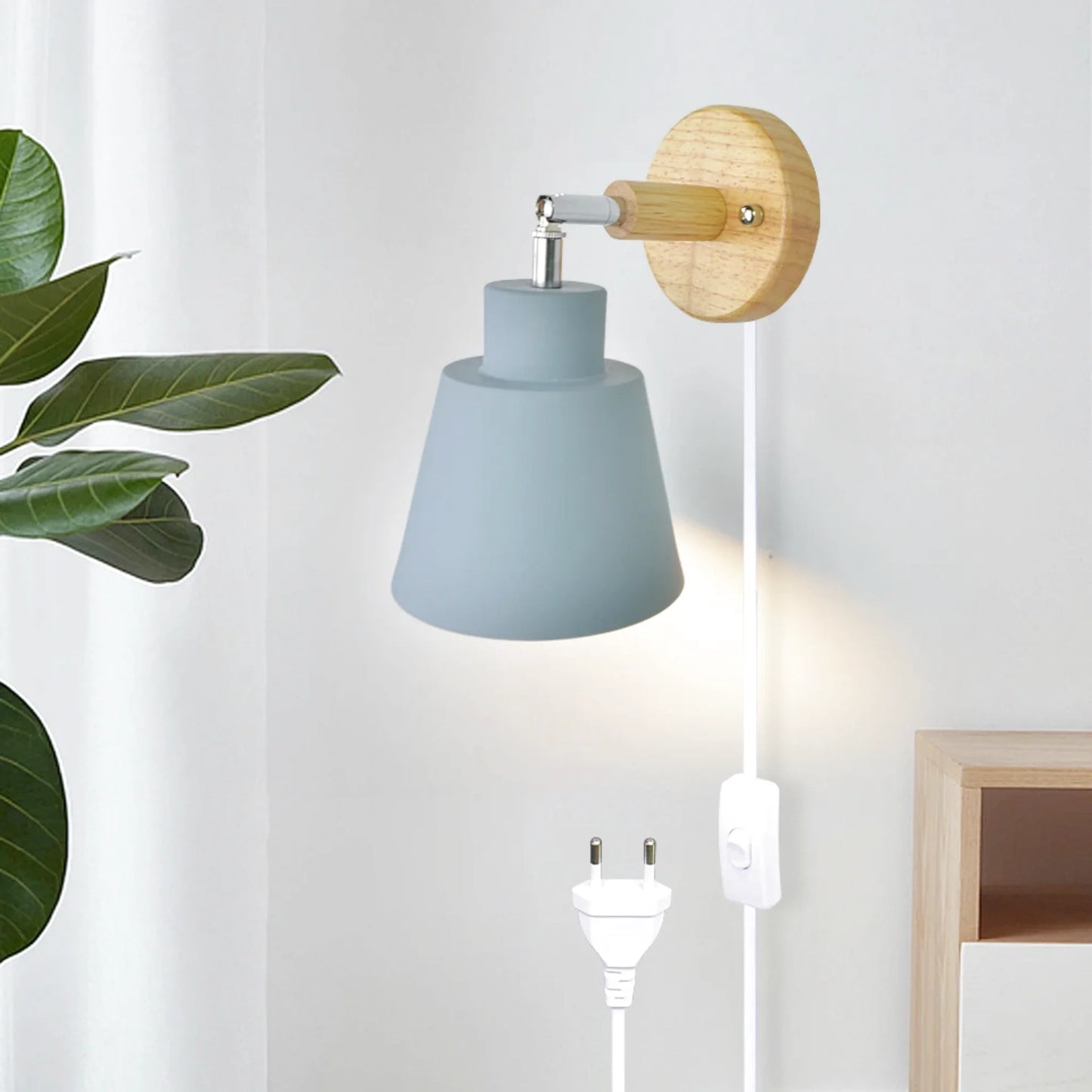 Lampe de chevet murale scandinave en bois & métal à tête orientable