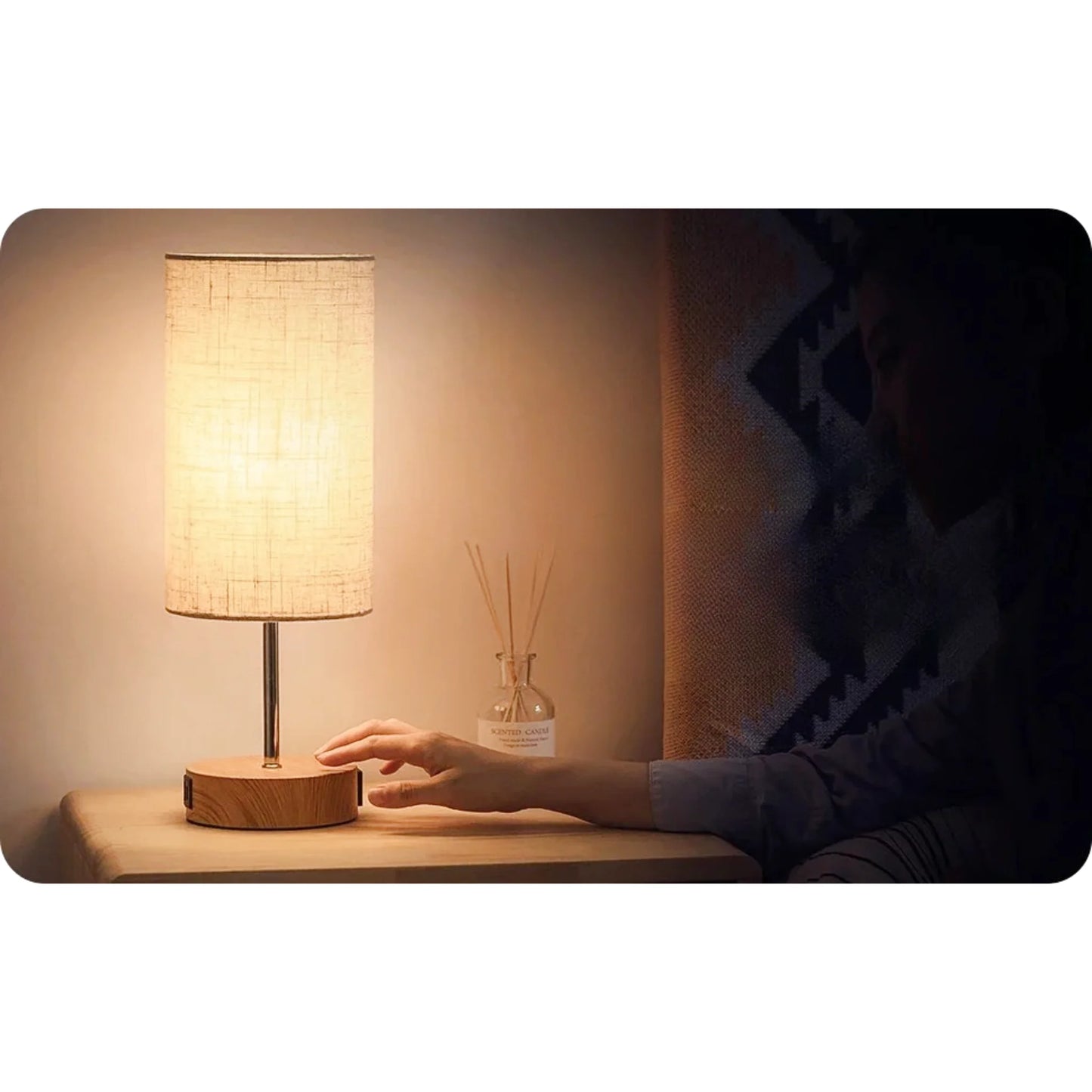 Lampe de chevet tactile et rechargeable style scandinave