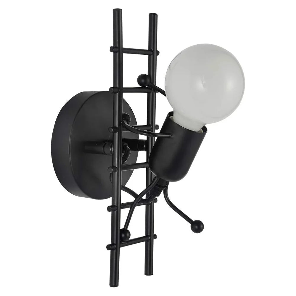 Lampe de chevet murale en métal en forme de bonhomme sur une échelle