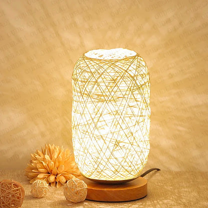 Lampe de chevet rotin bohème dôme allongé