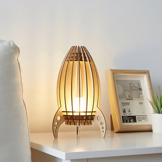 Lampe de chevet en bois sans fil fusée