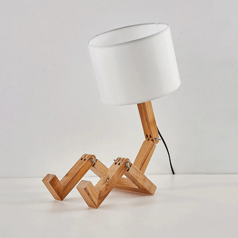 Lampe de chevet en bois artisanale en forme de petit bonhomme