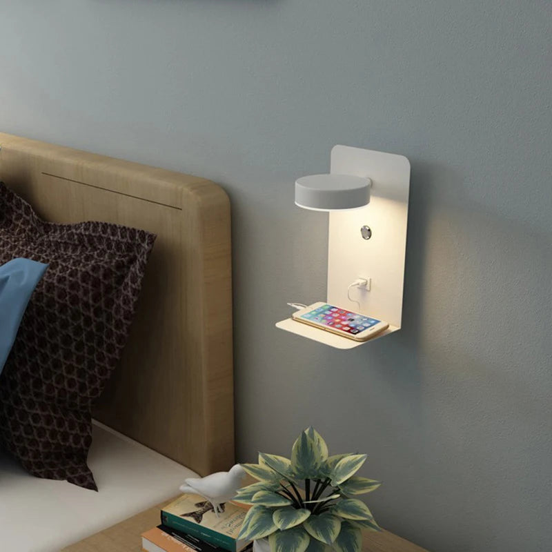 Lampe de chevet murale en métal avec chargeur induction