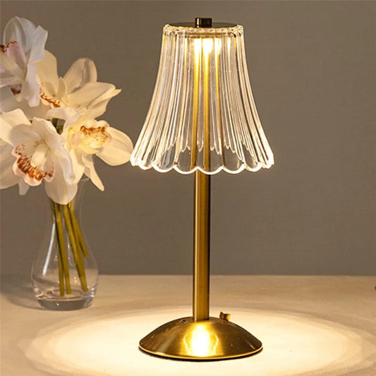 Lampe de chevet sans fil métal doré rechargeable avec abat-jour parapluie en cristal
