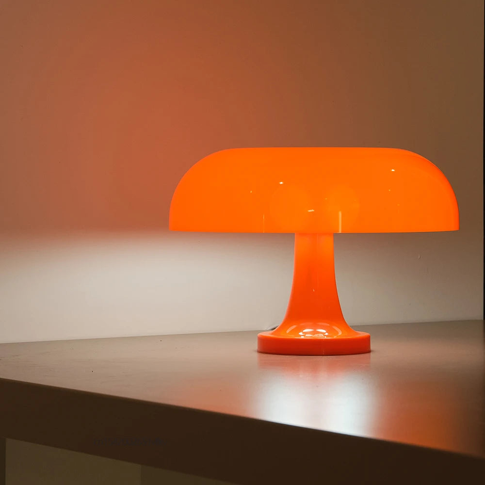 Lampe de chevet design en forme de champignon