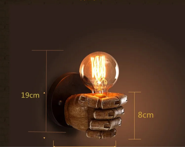 Lampe de chevet murale vintage en forme de poing