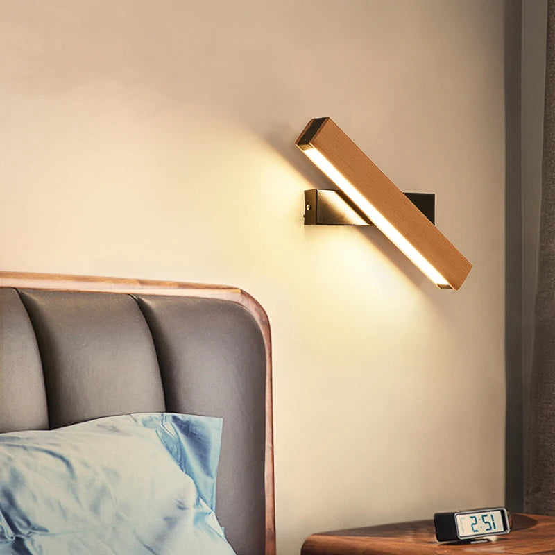 Lampe de chevet murale scandinave en bois