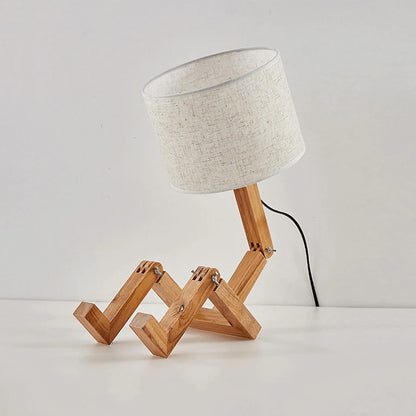 Lampe de chevet en bois artisanale en forme de petit bonhomme