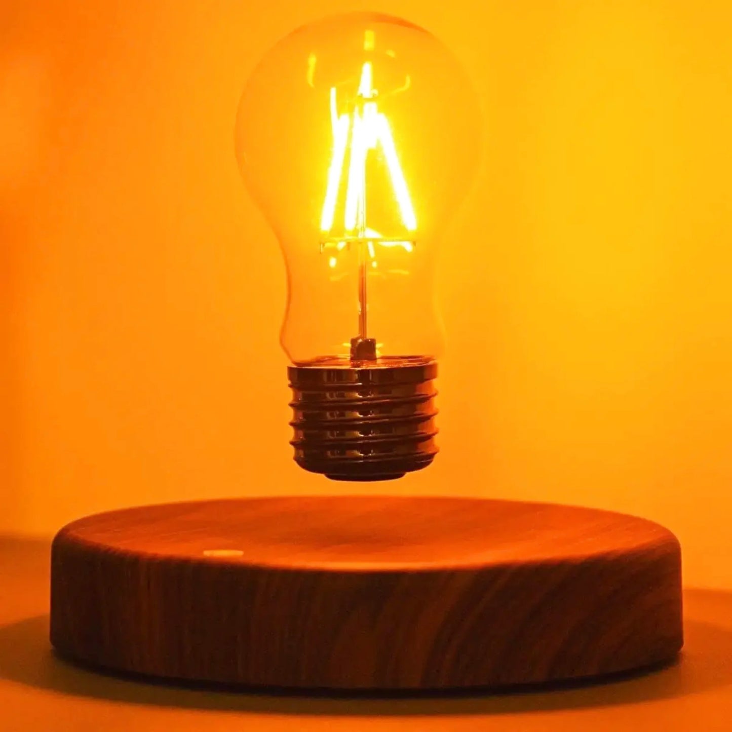Lampe de chevet en bois vintage avec ampoule en lévitation
