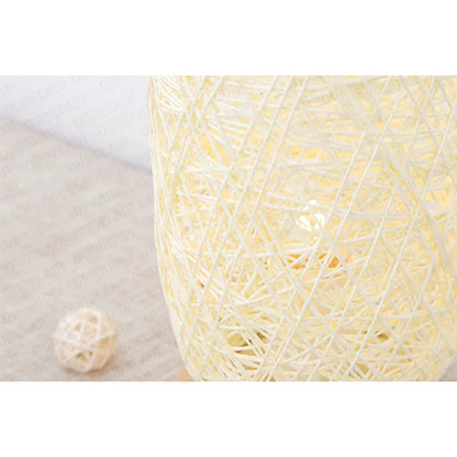 Lampe de chevet rotin bohème dôme allongé