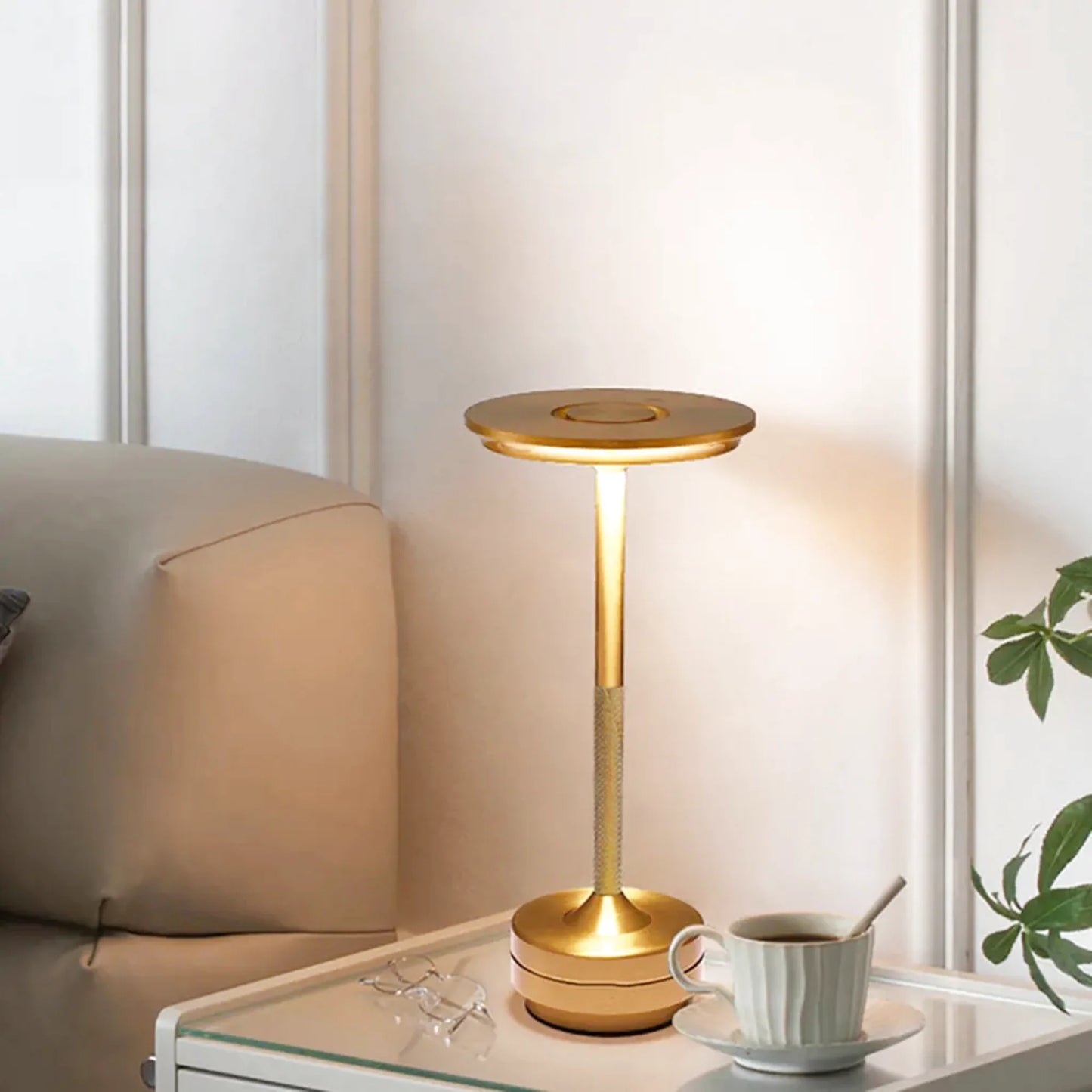 Lampe de chevet tactile en métal rechargeable